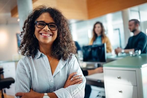 Image of a woman in a clinical environment